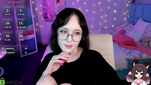 Lilac-Muse's Live XXX Chat