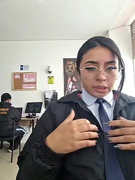 Sala de chat ao vivo de Angela__05