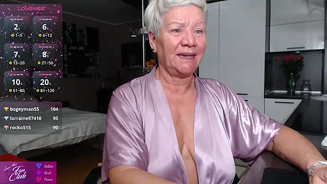 Chat XXX ao vivo de roxana_brooks