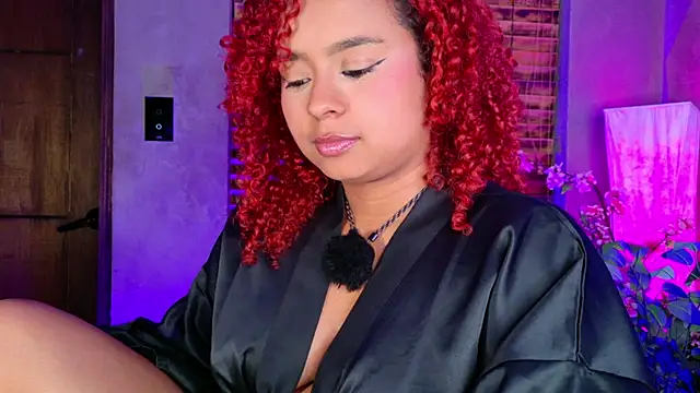 lara_curly Live XXX-Chat