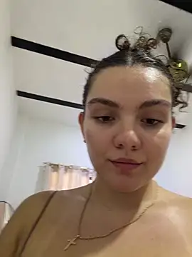 XXX chat uživo modela Eva_stark10