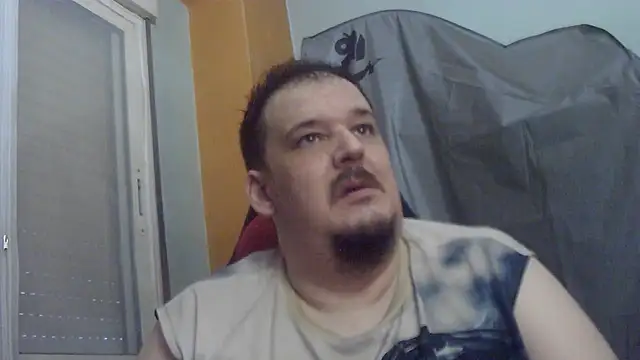 Chat +18 de porkorossy ao vivo