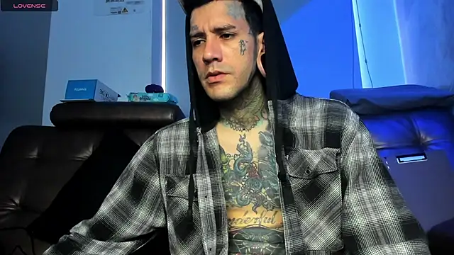 Chat XXX en directo de jhonny__ackerman