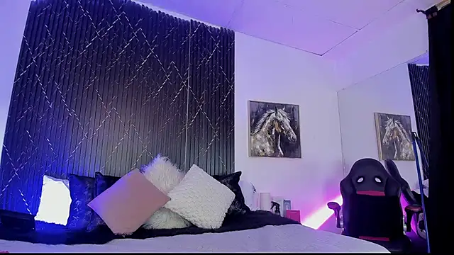 Bonnie_Rider Live XXX-Chat