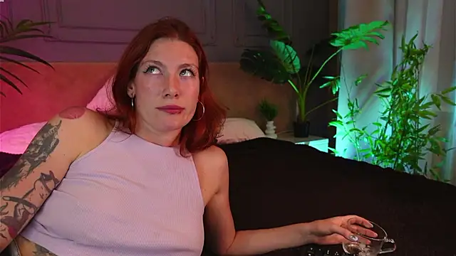 Liv_Fay Chat XXX in diretta