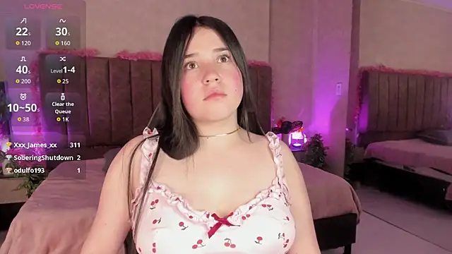 Julieth_CaandyのライブXXXチャット