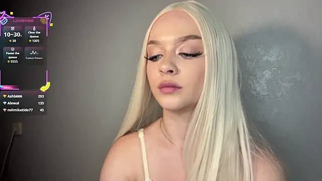 Chat +18 de ElsaJeanX ao vivo