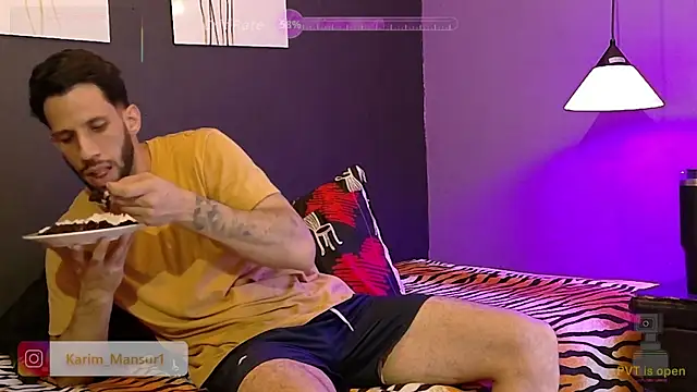 Živý XXX chat Karim_mansur