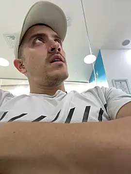 Czat XXX na żywo – ALANNFERRER