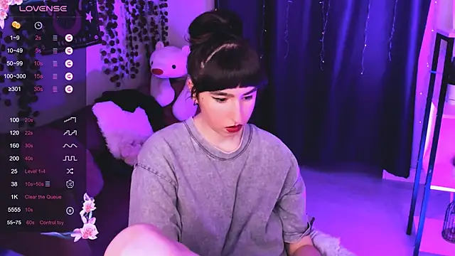 Chat XXX en directo de Lily_xBabe