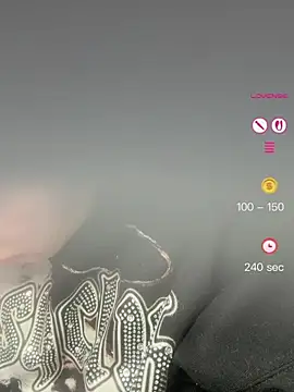 hk1ttyyyyxxx Adlı Modelin Web Kamerası Şovu