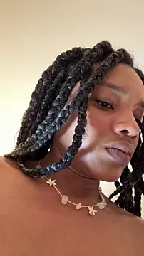 Ebony_love07 Adlı Modelin Canlı XXX Sohbeti