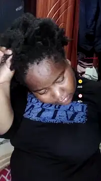Živý XXX chat ChubbyMidgetxxx19