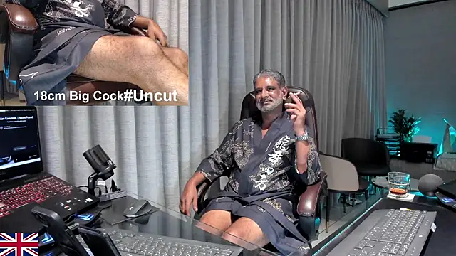 OnlineBossUK élő XXX-chatje