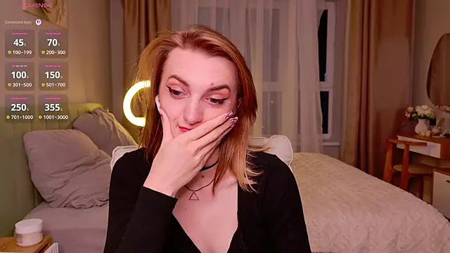 Chat +18 de MiaKomoi ao vivo