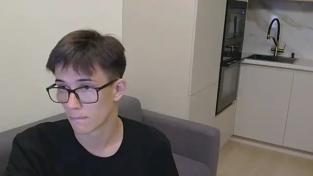 ElijahTarlet webcam show
