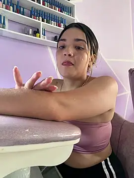 Sarita-candy's Live XXX Chat