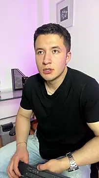 Alexander_Connor 现场XXX聊天