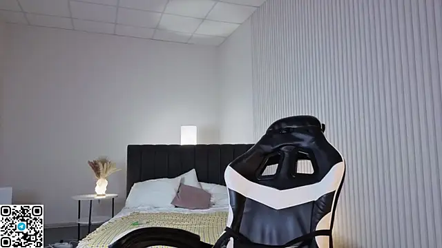 Valenora1 Chat XXX in diretta