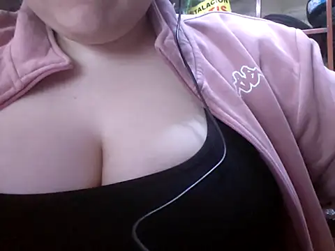 Chat XXX ao vivo de Lia_Nia_