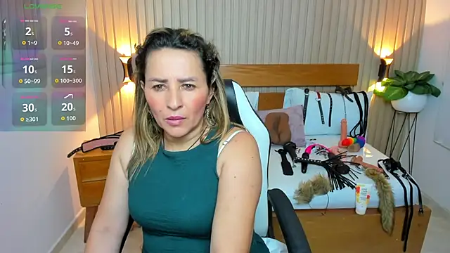 luciana_ballesteros_'s Live XXX Chat