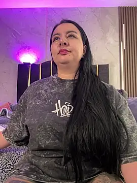XXX chat uživo modela Abril_Luv
