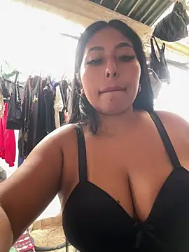 emmyjhonson07 লাইভ XXX চ্যাট