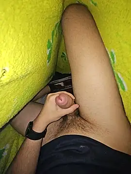 צ'אט XXX בשידור חי של HotRoom69