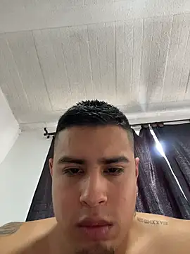 Chat +18 de miaftmax ao vivo