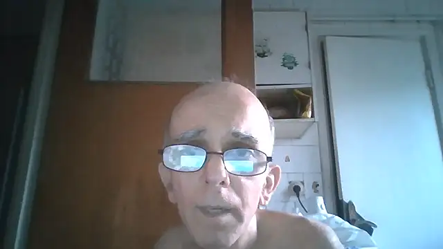 Chat +18 de mariusica1@xh ao vivo