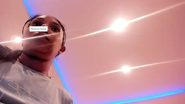 XXX chat uživo modela maia_lion