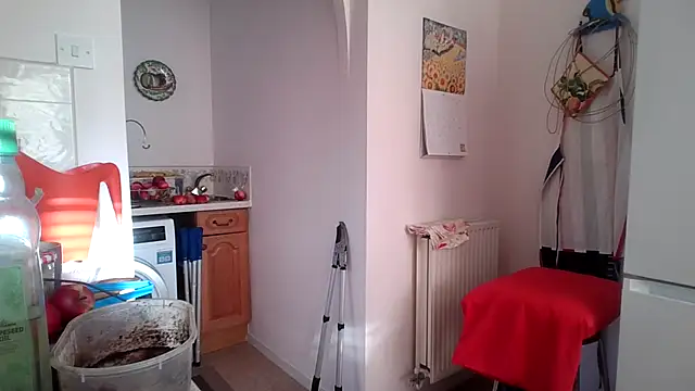 rickh35 live XXX chat