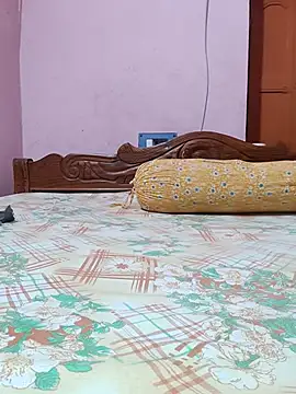 IndianRima Chat XXX in diretta