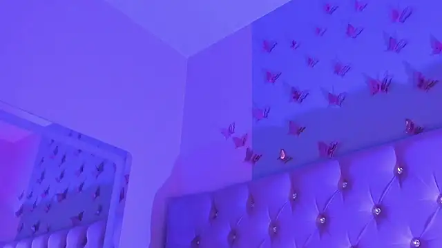 JuliethCruz_のライブXXXチャット