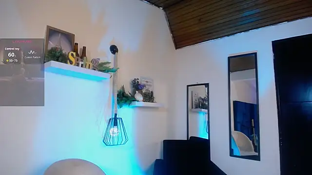 Raven_Blue_のライブXXXチャット