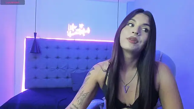Živý XXX chat CryBabyVelvet