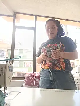 _melanny XXX чат на ж иво