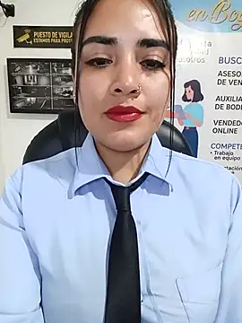MAYE__13 Live XXX-chat