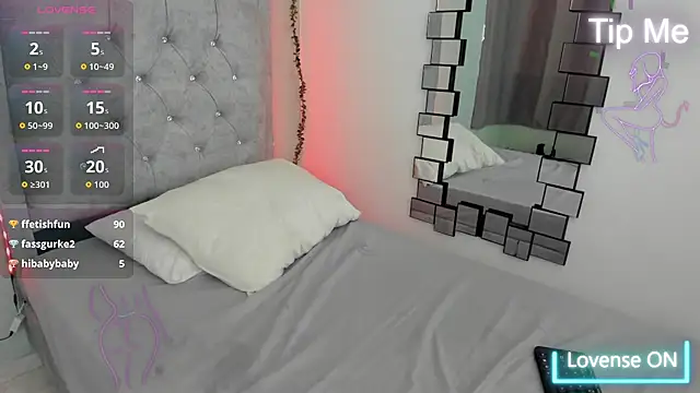 Chat XXX en directo de SHARONBLAKE2