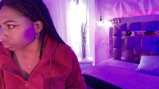 Queen_perla_ Live XXX-Chat