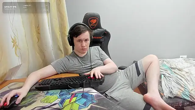 iliaskrislove's Live XXX Chat