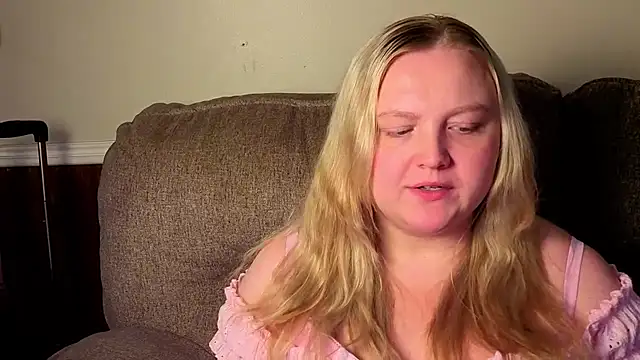 Chat +18 de PhatAssBlond ao vivo