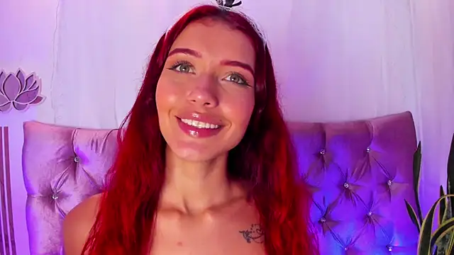 Cherry_Scarlet_ Chat XXX in diretta