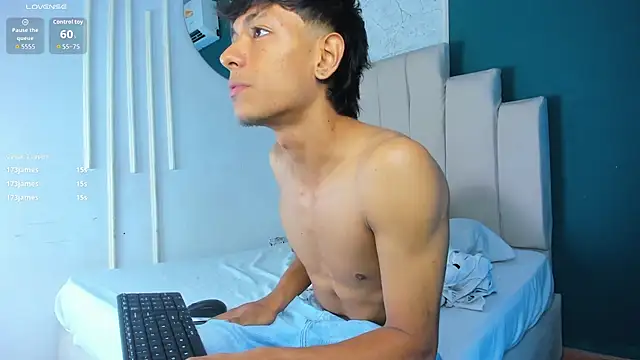 Im_Kael_ élő XXX-chatje