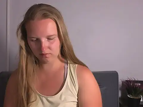 RoseTeacherX's Live XXX Chat