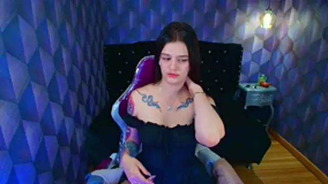 LiaHarryis live XXX chat