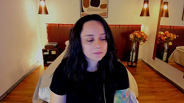 دردشة KatherineBond الجنسية المباشرة