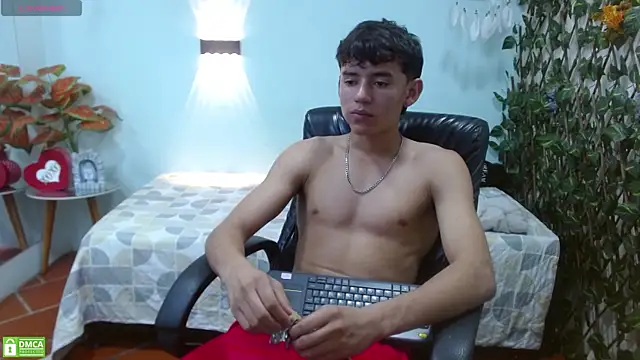Ryan_grayx 在線直播表演