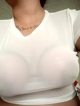 hagathas69's Live XXX Chat