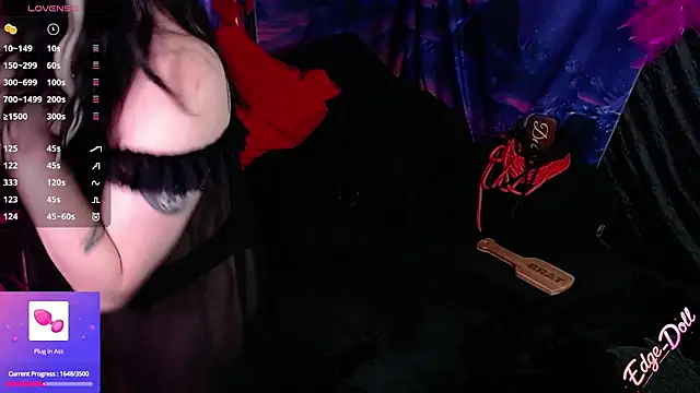 Chatroom XXX en direct de Edge_Doll
